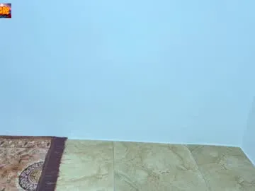 AlexAndPole free chat on liveonude Image 8