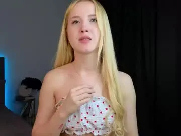 DiamondJo free chat on liveonude Image 3