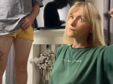 ELENA-XXX free chat on liveonude Image 15