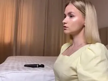 ELENA-XXX free chat on liveonude Image 6