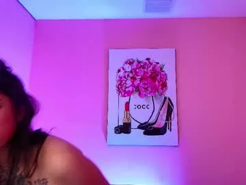 saori_newman free chat on liveonude Image 16