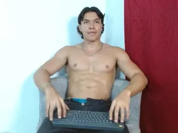 rouxe_lee free chat on liveonude Image 4