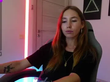 DiamondJo free chat on liveonude Image 10