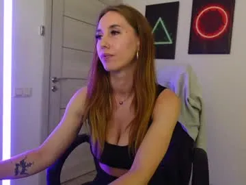 DiamondJo free chat on liveonude Image 2