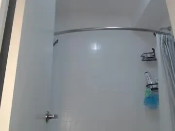 aj180 free chat on liveonude