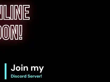 miaknox free chat on liveonude Image 13