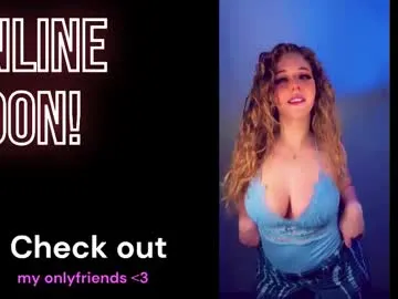 miaknox free chat on liveonude Image 16