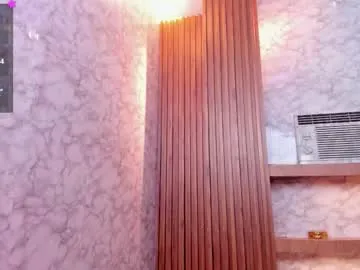 Koketka free chat on liveonude Image 13