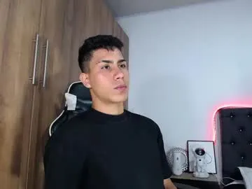 gymbunnie free chat on liveonude Image 2