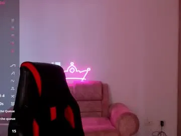 princess_foxxxy1 free chat on liveonude Image 10