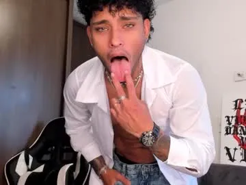 Wild-Angel777 free chat on liveonude Image 16