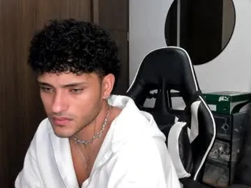 Wild-Angel777 free chat on liveonude Image 5