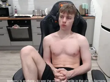 Girl-Pleasure free chat on liveonude Image 2