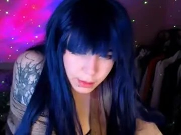 DiamondJo free chat on liveonude Image 13