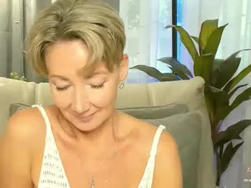 milabunny_ free chat on liveonude Image 2