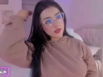 iamlila free chat on liveonude Image 5