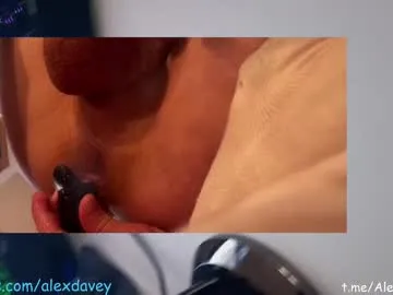 milabunny_ free chat on liveonude Image 6