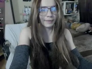 MinniMia free chat on liveonude Image 19