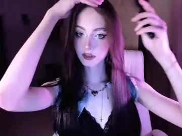 HEYBANANA free chat on liveonude Image 19