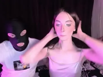 HEYBANANA free chat on liveonude Image 9