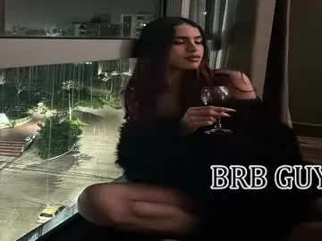 ELENA-XXX free chat on liveonude Image 2