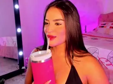 remax14 free chat on liveonude Image 18