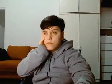 BELBIG free chat on liveonude Image 2