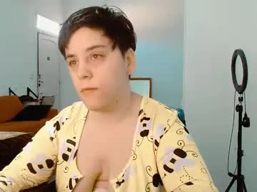 BELBIG free chat on liveonude Image 5