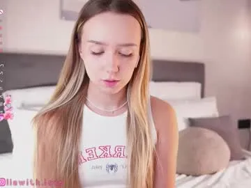 biancastrongg free chat on liveonude Image 9