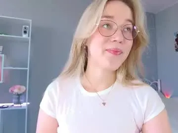 alexia__cox free chat on liveonude Image 10