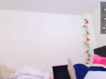 DiamondJo free chat on liveonude Image 16