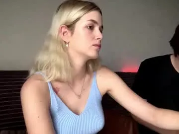 xunybany free chat on liveonude Image 12