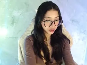 mandarinkaa free chat on liveonude Image 12