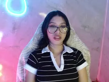 mandarinkaa free chat on liveonude Image 5