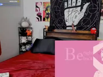 Wild-Angel777 free chat on liveonude Image 15