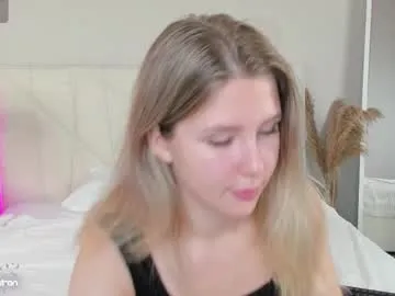 BELBIG free chat on liveonude Image 15