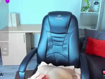 rasta_berry free chat on liveonude Image 7