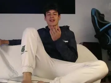 DiamondJo free chat on liveonude Image 4