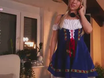 tiffanywaynne free chat on liveonude Image 18