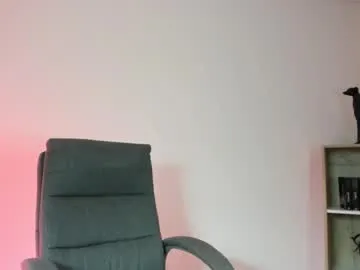 ELENA-XXX free chat on liveonude Image 5