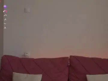 Girl-Pleasure free chat on liveonude Image 2