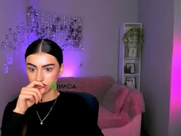 lila_elliot free chat on liveonude Image 5