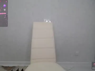 DiamondJo free chat on liveonude Image 10