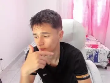 wini_fer free chat on liveonude Image 17