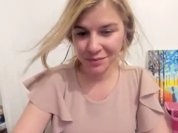 ELENA-XXX free chat on liveonude Image 6