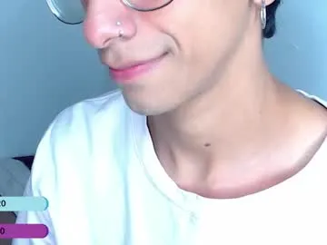 Foxirox free chat on liveonude Image 14