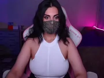 DiamondJo free chat on liveonude Image 2