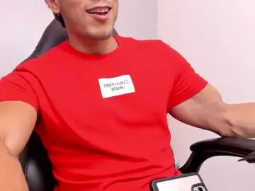 ashton_coleman_ free chat on liveonude