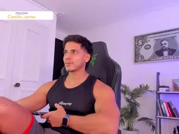 DiamondJo free chat on liveonude Image 14