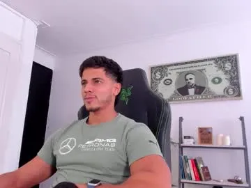 DiamondJo free chat on liveonude Image 15